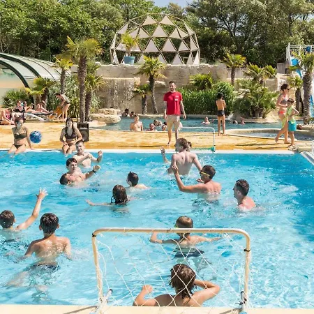 Campsite Camping Sunissim La Cote Sauvage 4 Stars By Locatour Les Mathes